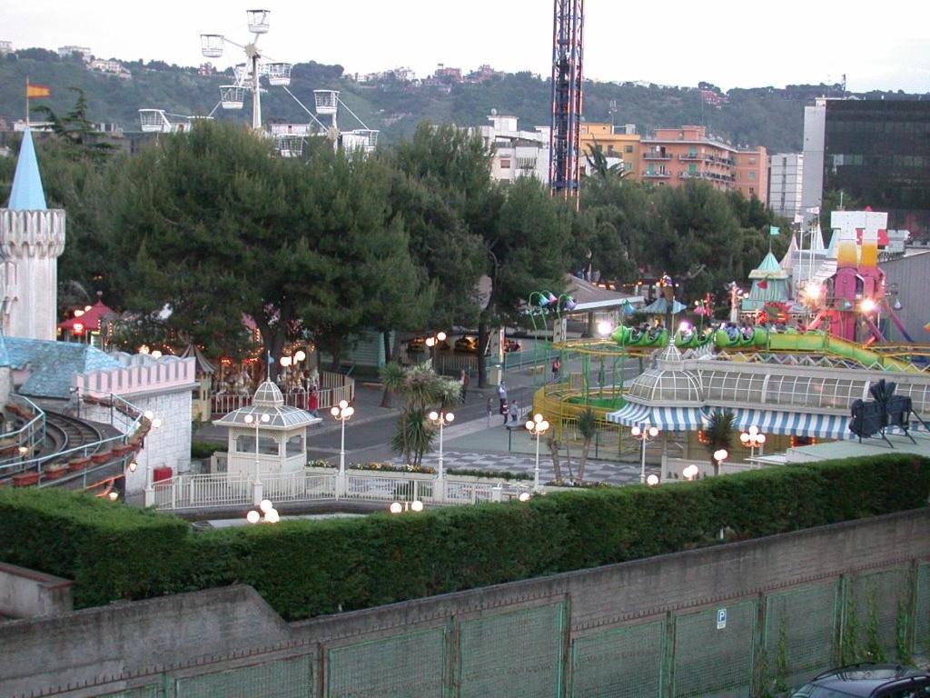 Chiarini22 Apartments Napoli Eksteriør bilde