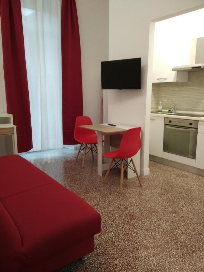 Chiarini22 Apartments Napoli Eksteriør bilde