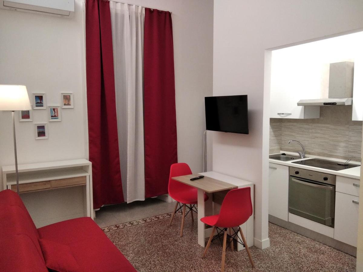 Chiarini22 Apartments Napoli Eksteriør bilde